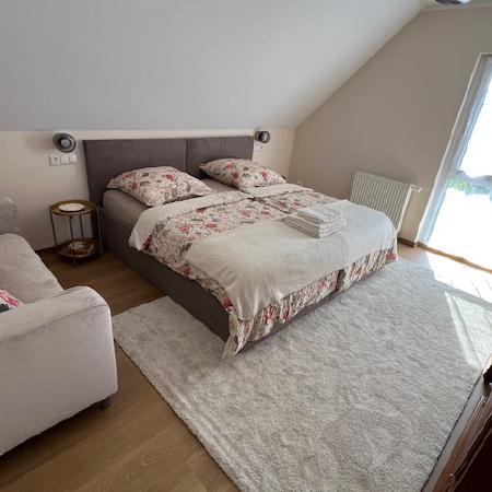 Schlafzimmer 2